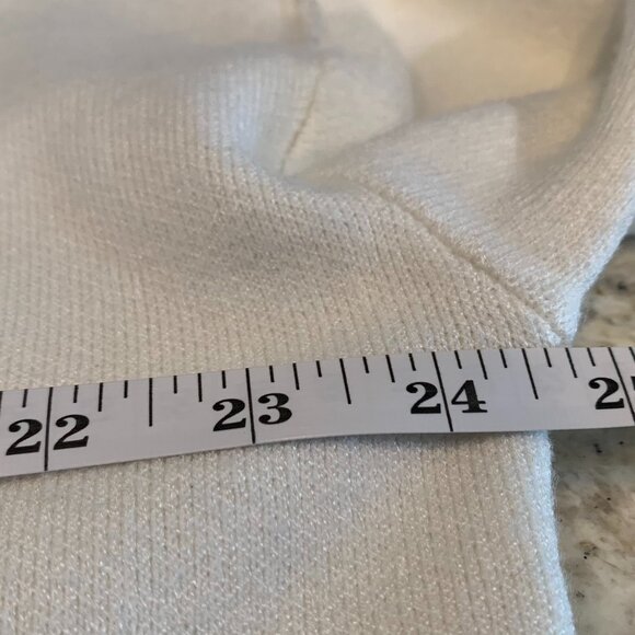 Sweater Cream with Silver Stars 1X NWT Hooded - Picture 8 of 13